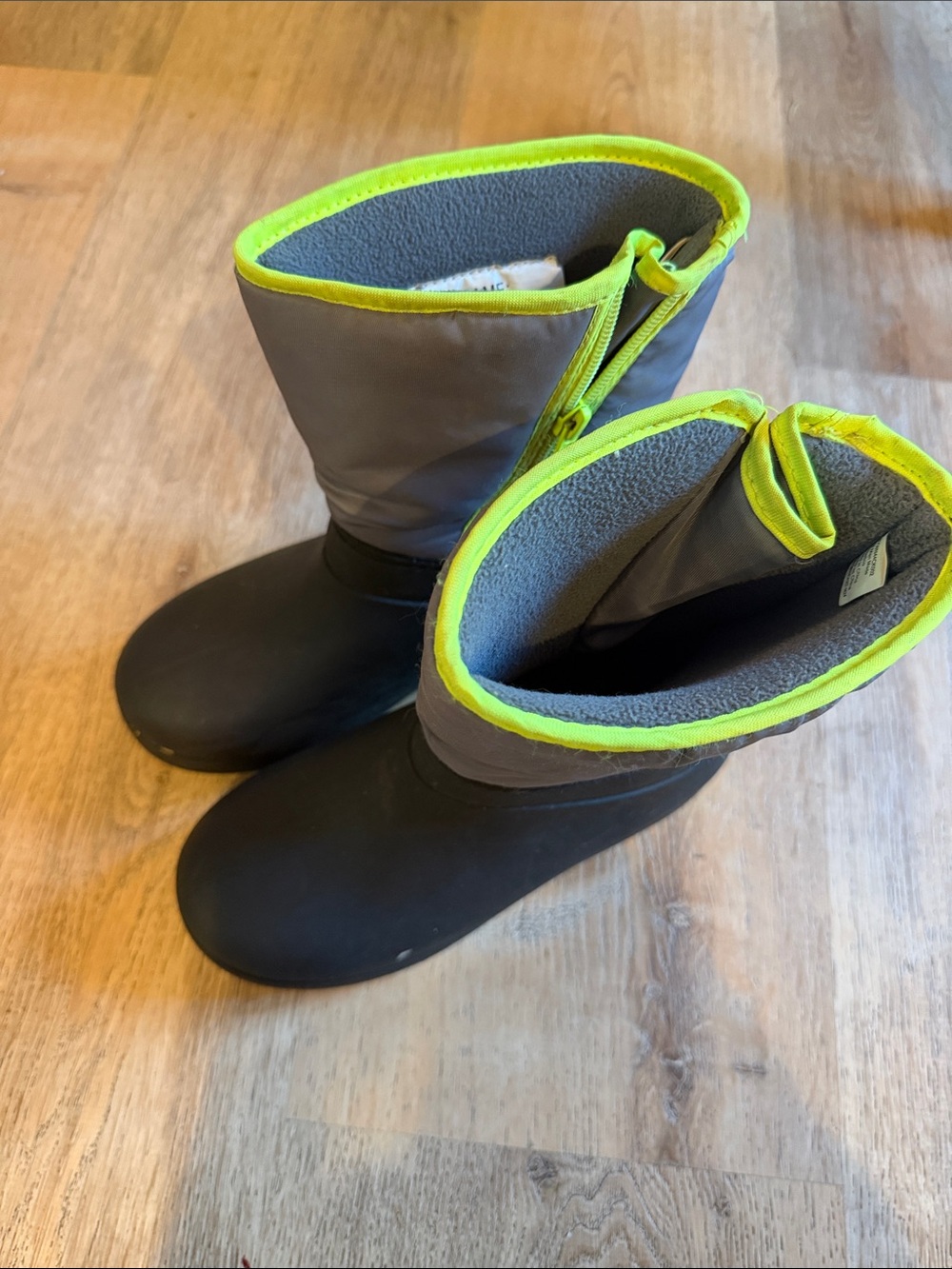 Wonder Nation Kid Snow Boots in Gray with Neon Yellow Trim